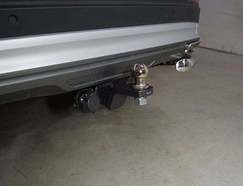 Фаркоп (оцинкованный, шар E) GEELY Atlas PRO TCU00299