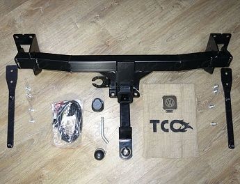Фаркоп (оцинкованный, шар E) Volkswagen Tiguan TCU00044