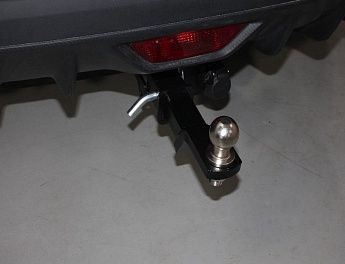 Фаркоп (оцинкованный, шар Е) GEELY COOLRAY TCU00154